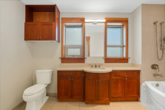 #201 - 550 17th Street